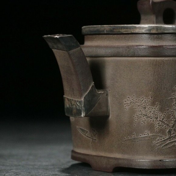 Collectible Zisha Clay Teapot Mud Painting Style bu Ji Shan H8.3*14.8*7.8cm - Picture 9 of 9